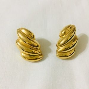 NAPIER GOLD TONE EARRINGS